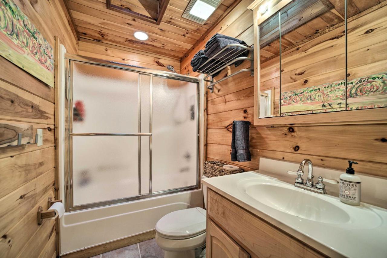 Highlands Cabin On Buck Creek About 8 Mi To Town! 외부 사진